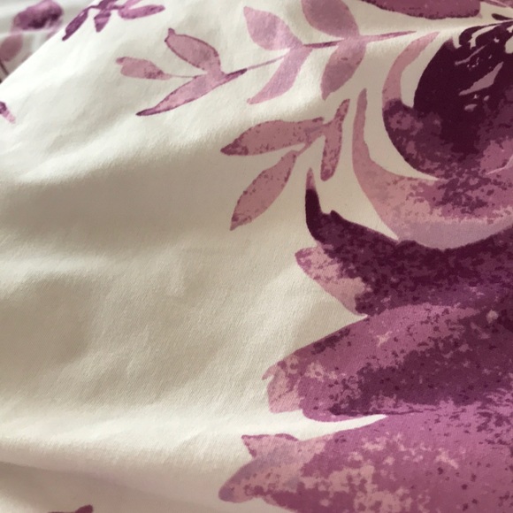 Meet your Posher, Amanda - Picture 1 of 1